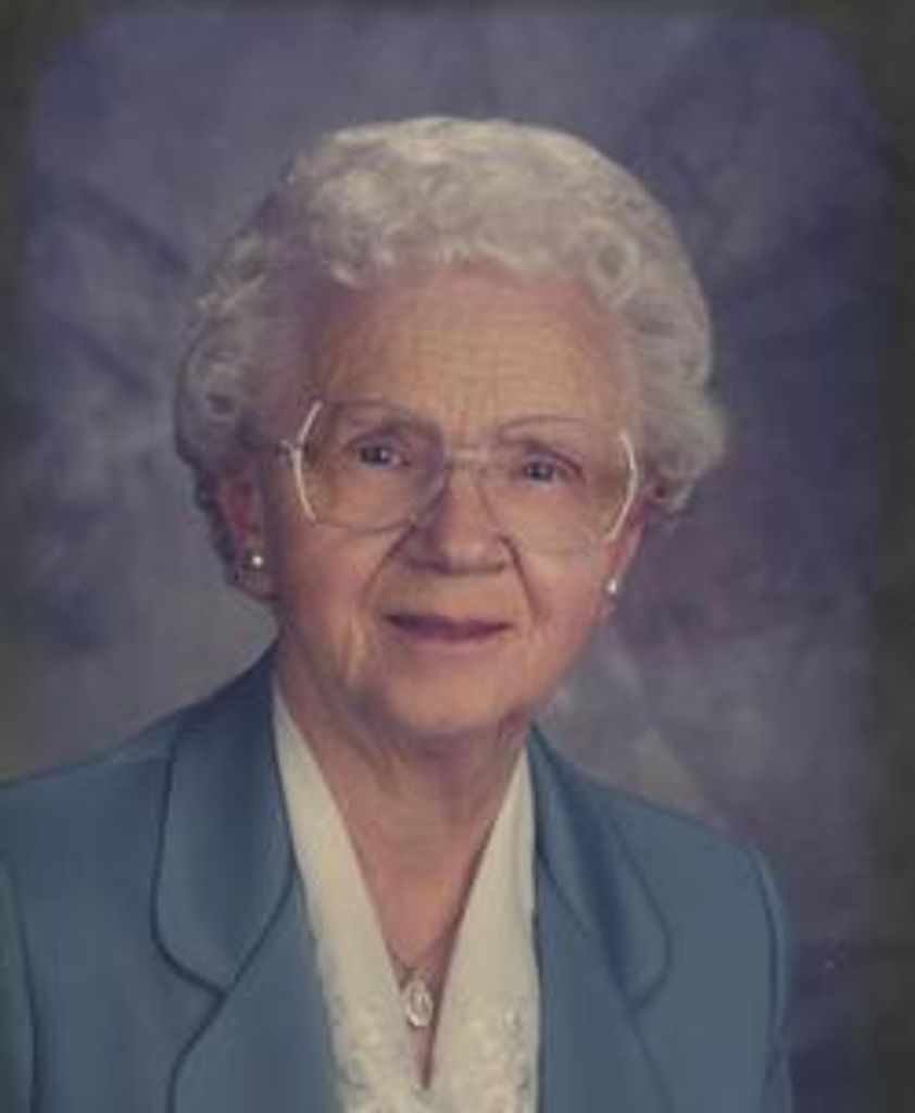 Elizabeth U. "Betty" Vang