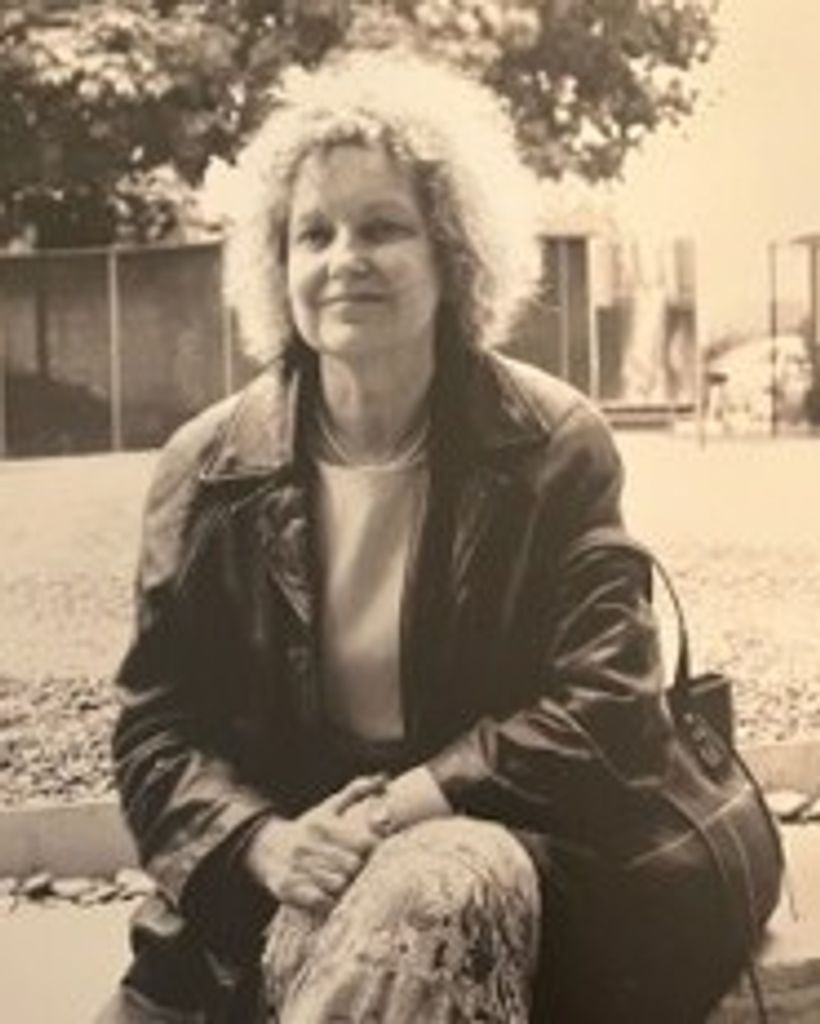 Sarah Hia Reiter Profile Photo