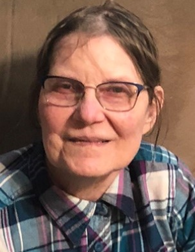 Sandra "Sandy" Sue (Shanklin) Cecil