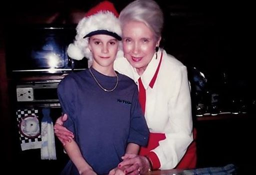 Marlene Bell photo gallery thumbnail 44 of 45