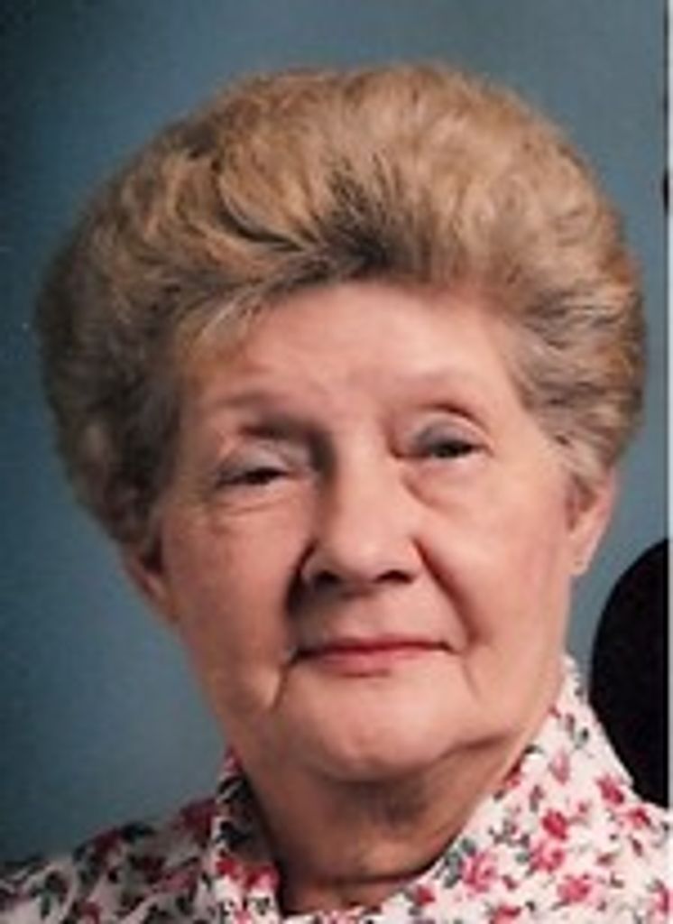 Leona Pearl "Pearly" Janzen