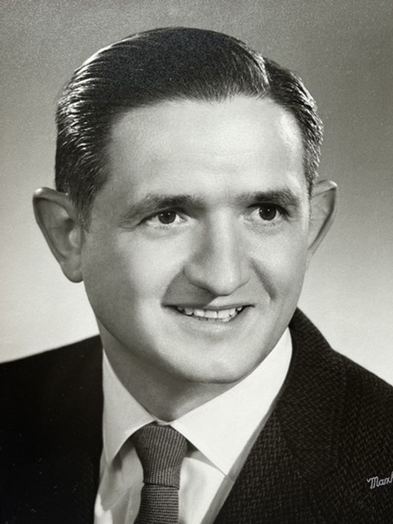 Dr. Lester Reynold Dragstedt Jr. Profile Photo