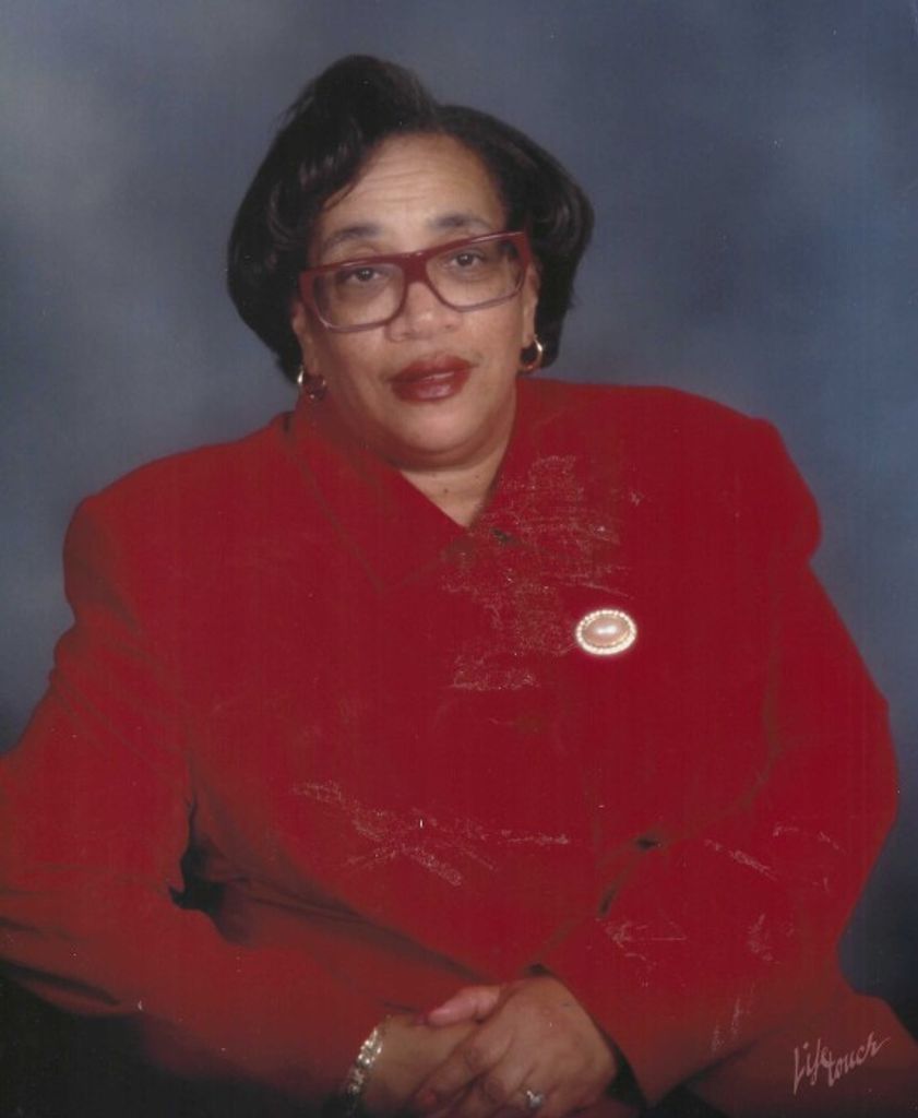 Eileen C Edwards