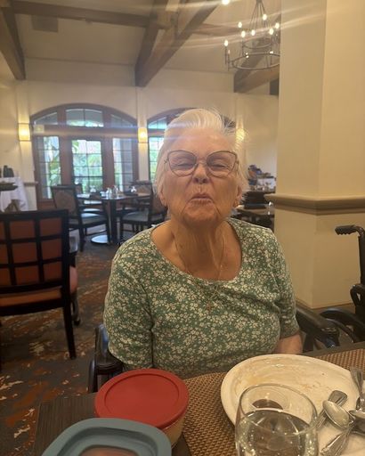 Dorothy Jean Zoellner's obituary image
