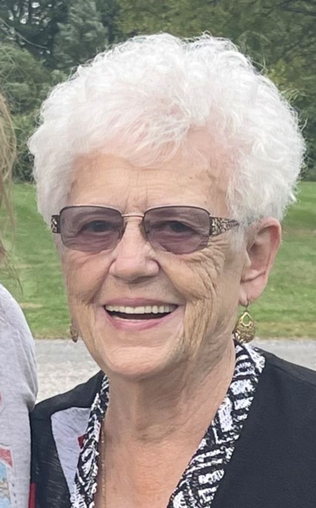 Myrtle Mae Branham Profile Photo
