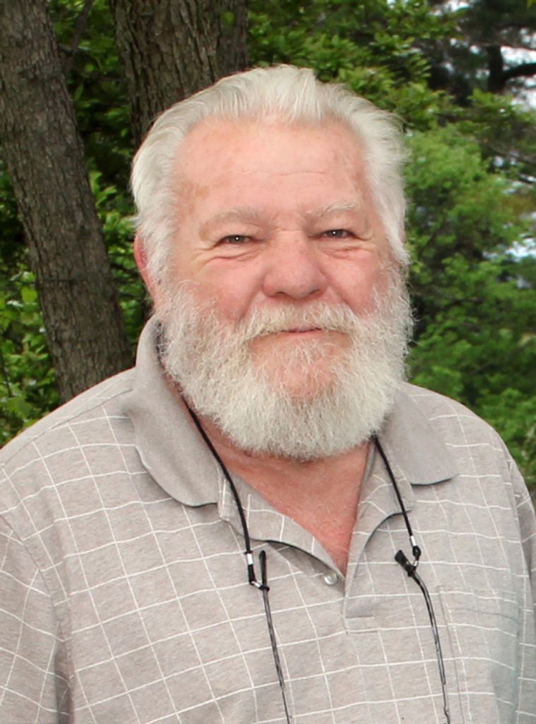 Raymond D Rataiczak