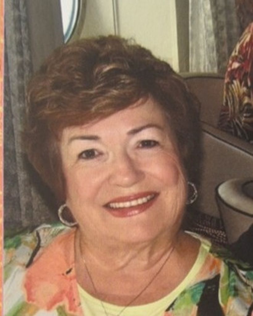 Elizabeth "Libby" Hutchinson Thomas