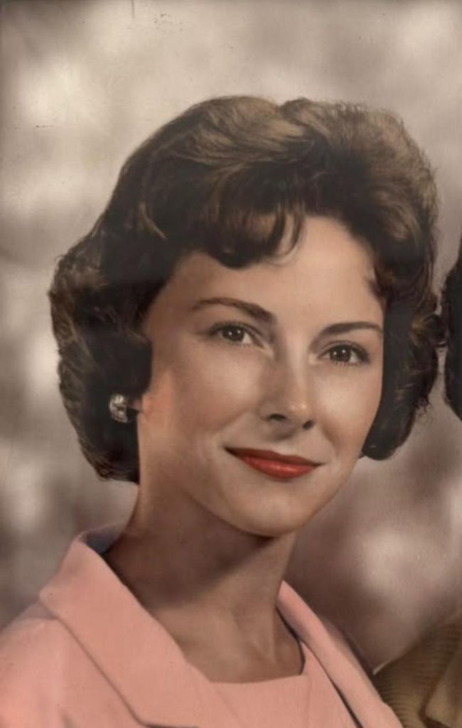 Rena Elaine Sweeney Profile Photo
