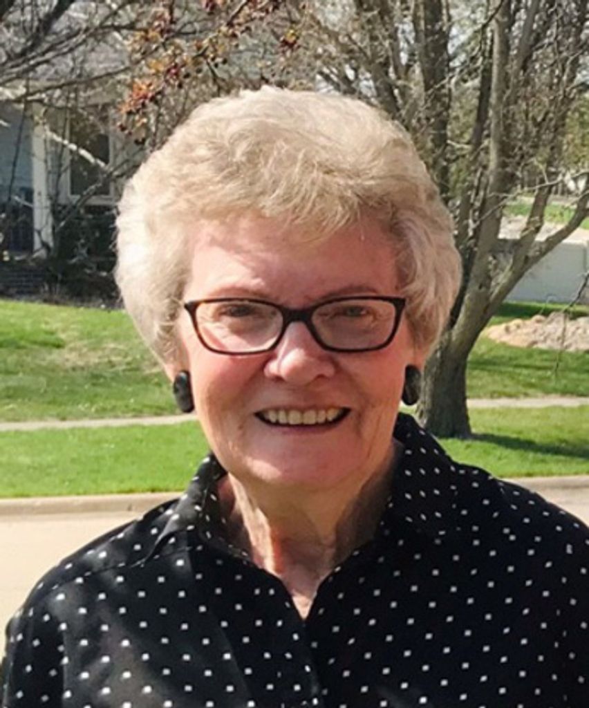 Karen Joyce Havran Profile Photo