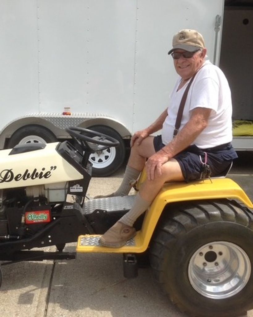 Robert Gene Tackett Profile Photo