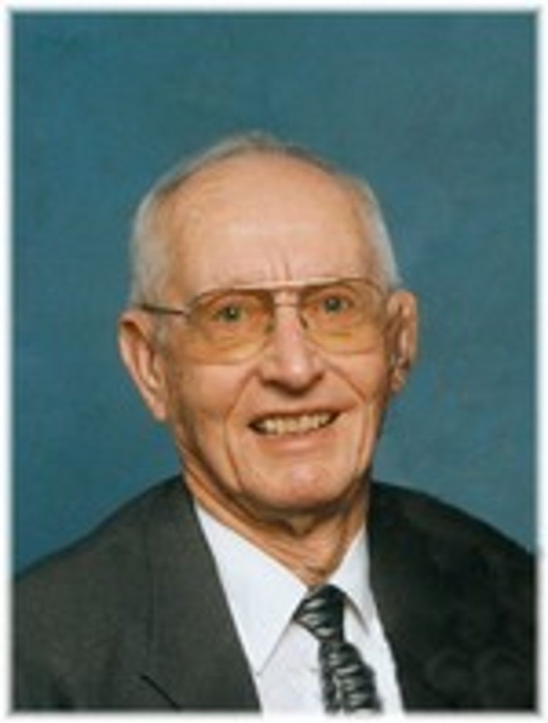 Dan D. Bushnell