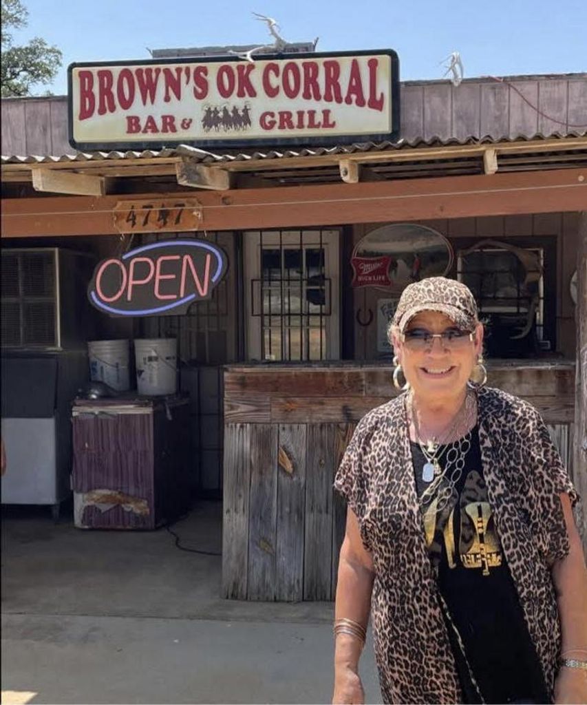 Elaine Brown Profile Photo