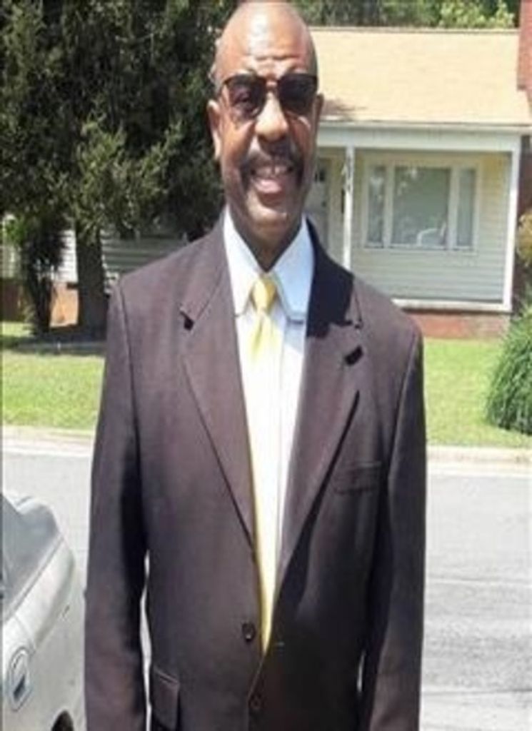 Charlie Perry Miller Profile Photo