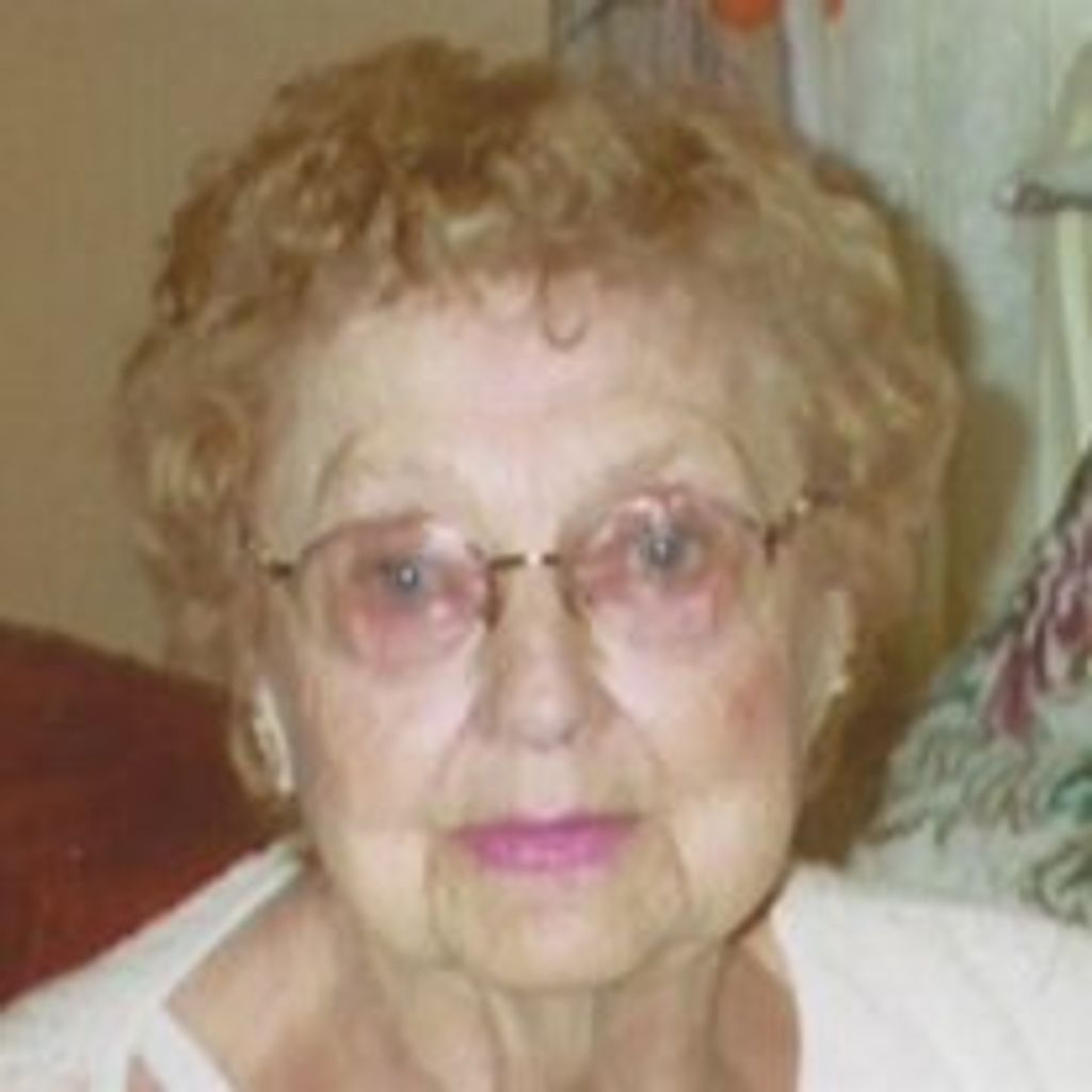 Leona Desrosier Profile Photo