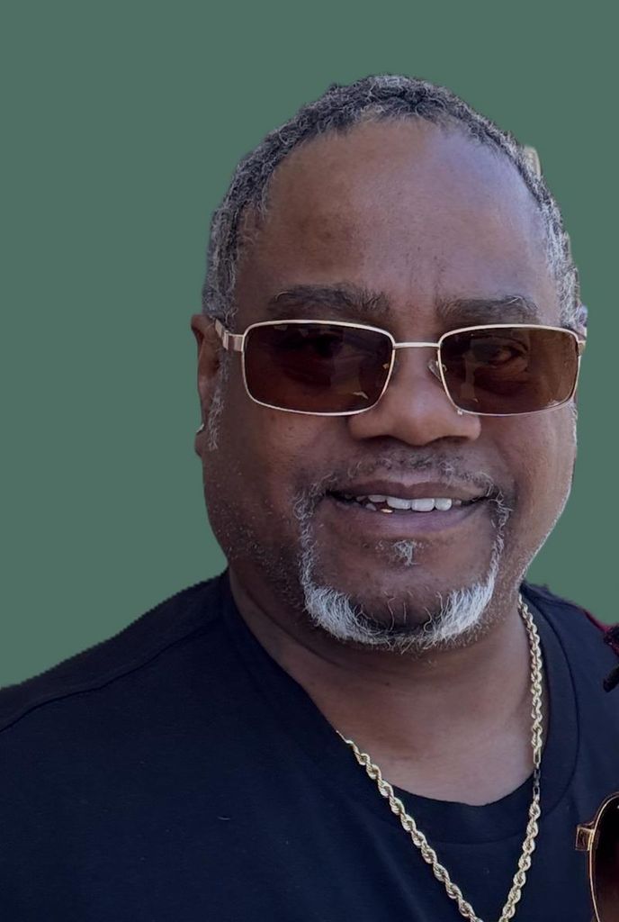 Mr. Vincent Russell Profile Photo