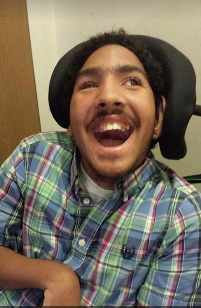 Rolando Alexander Muniz Profile Photo