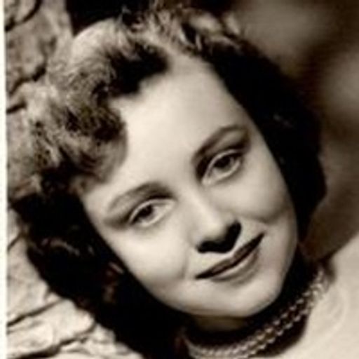Agnes Luciano Profile Photo