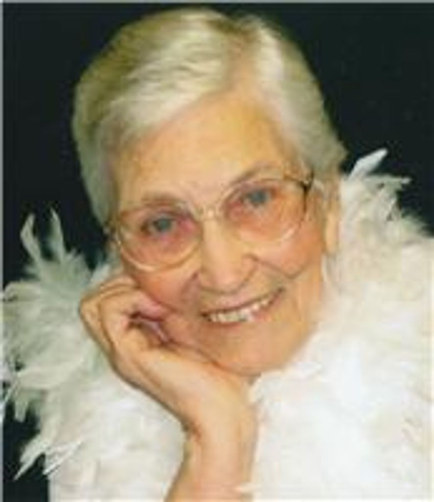 Evelyn Estelle Vinet