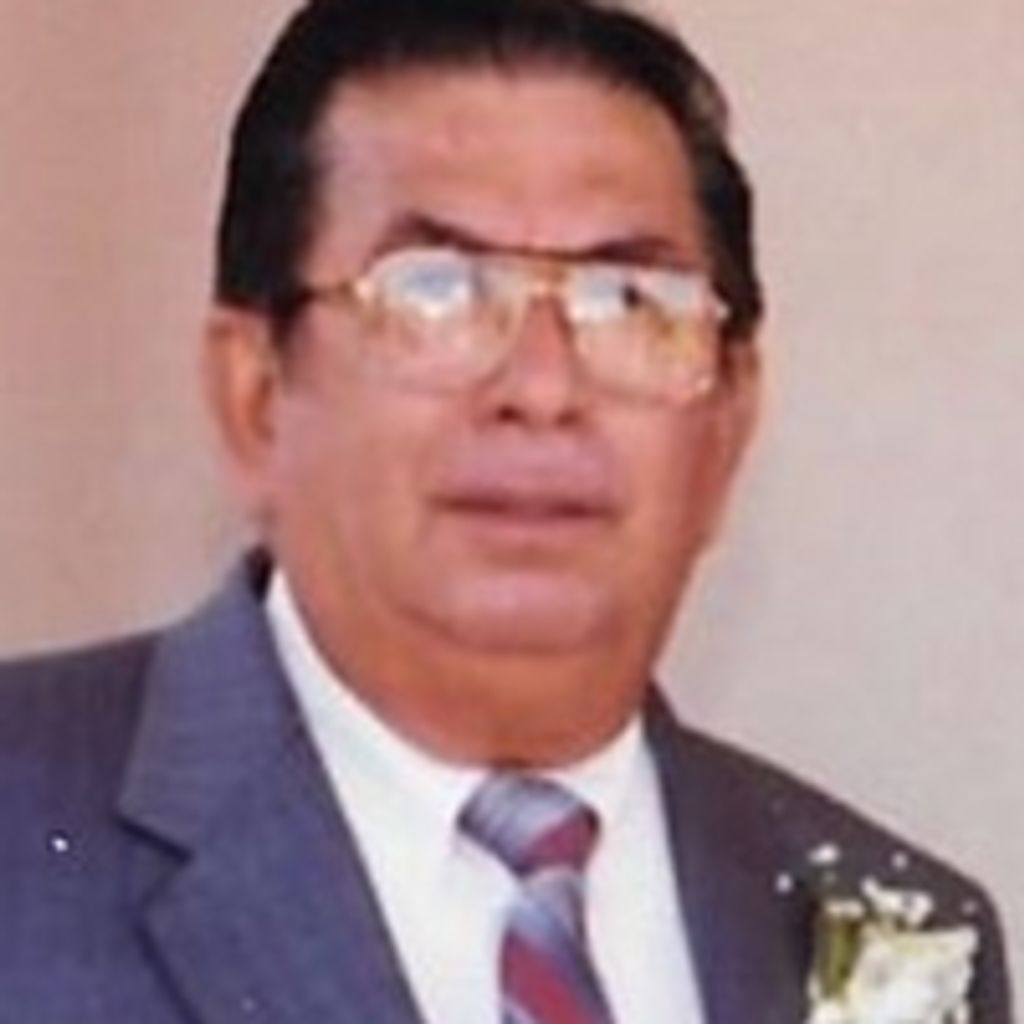 Carlos Gutierrez Jr.