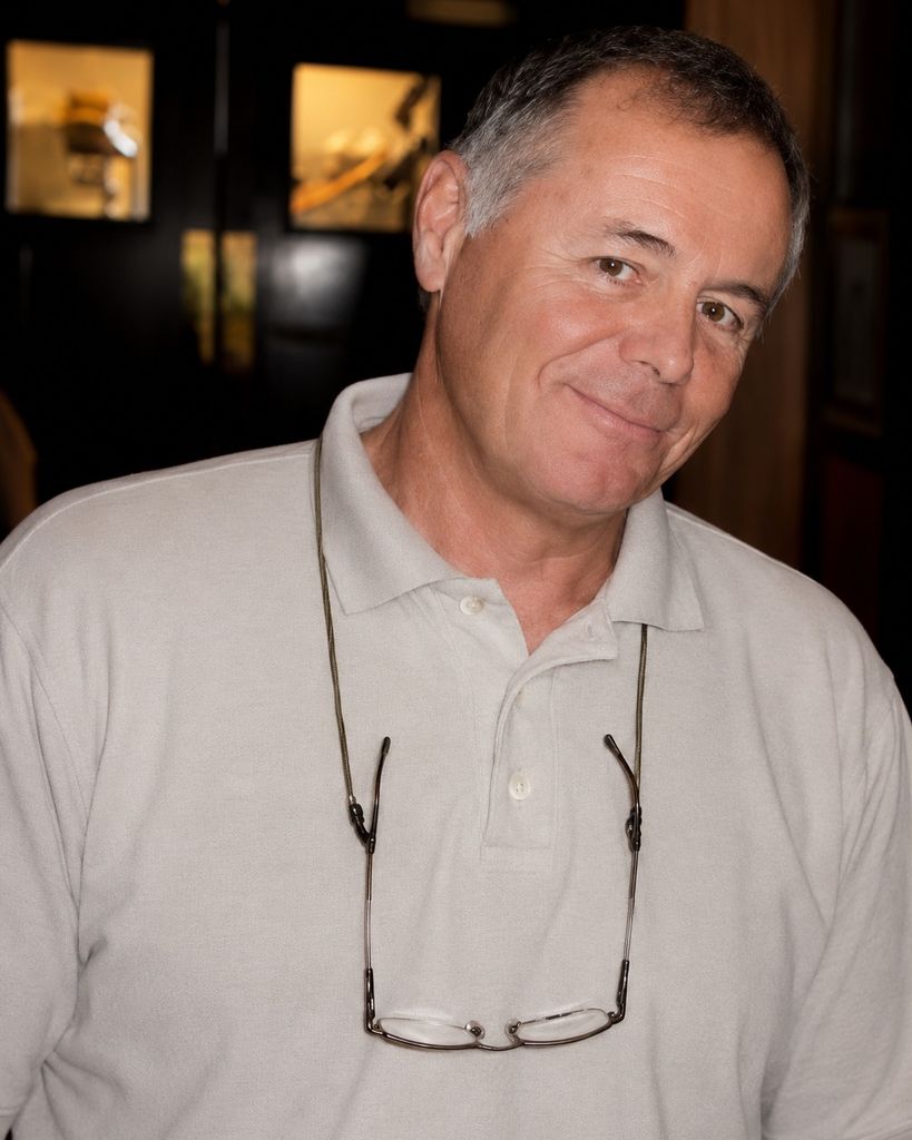 Robert L. Colombo Profile Photo