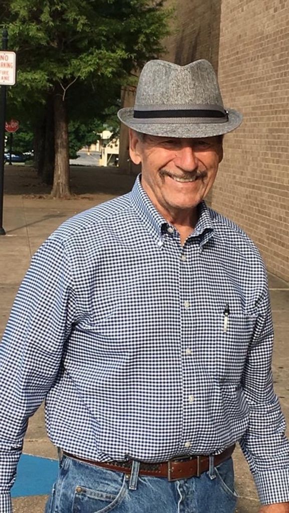 Victor Laborde Profile Photo