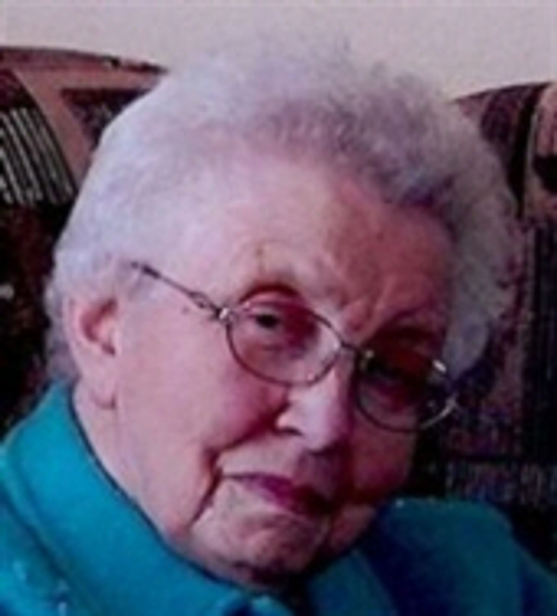 Gladys Devries photo gallery image 1 of 2