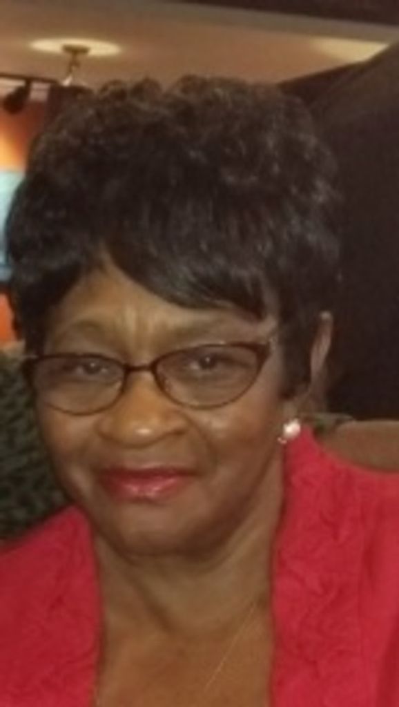 Queen Elizabeth Claiborne "Happy" Profile Photo