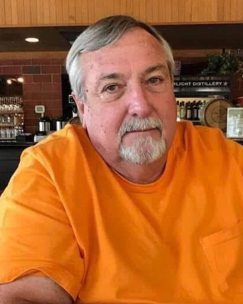 Roger Crowe Profile Photo