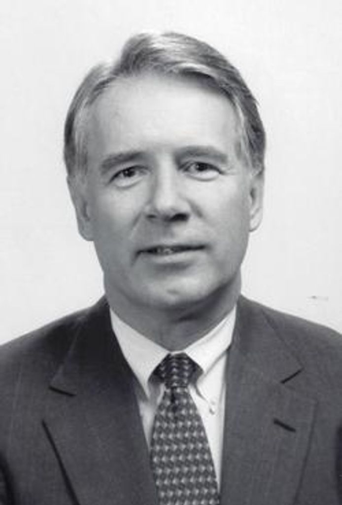 Robert "Bob" Eugene Kennedy