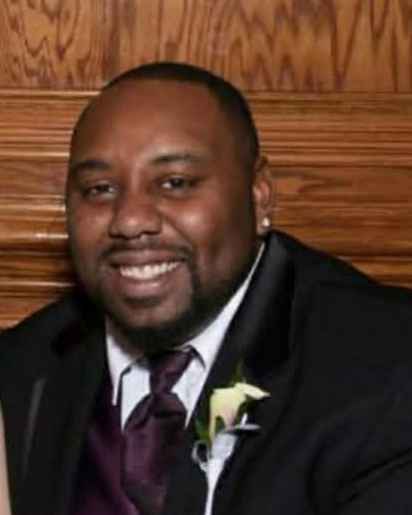 Christopher Darrin Thompson Sr. Profile Photo