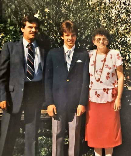Marlene Collins photo gallery thumbnail 23 of 27