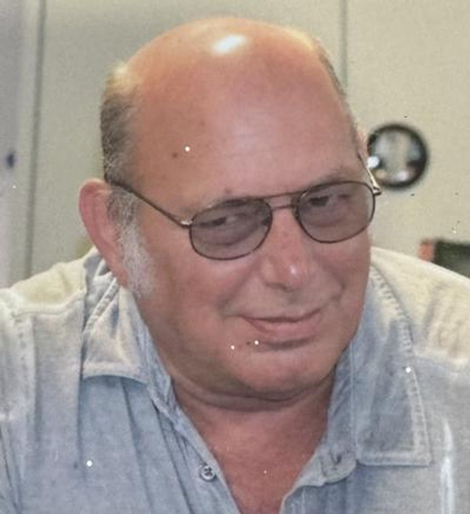 Carl Eugene Hall Profile Photo