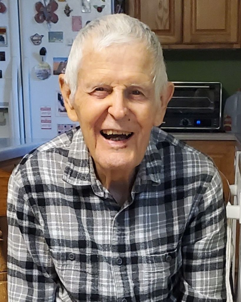 Gus Schraddar Thomas