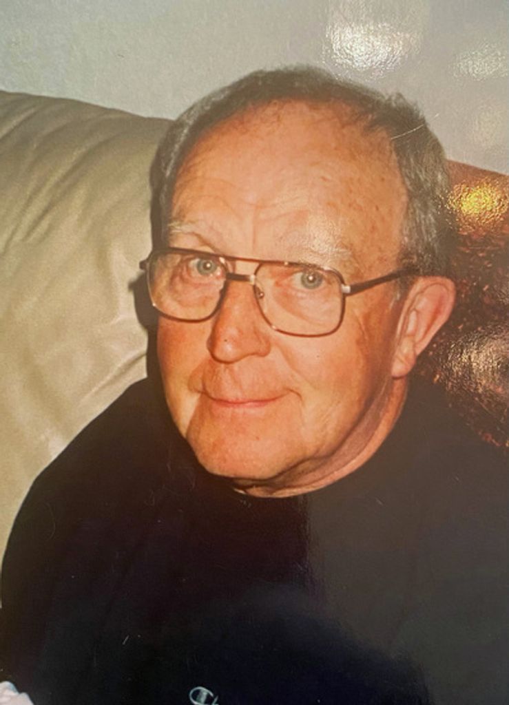 Daniel James Riley Profile Photo