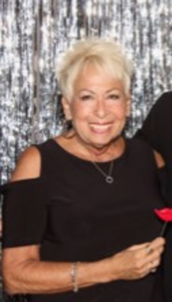 Shirley Caro Profile Photo