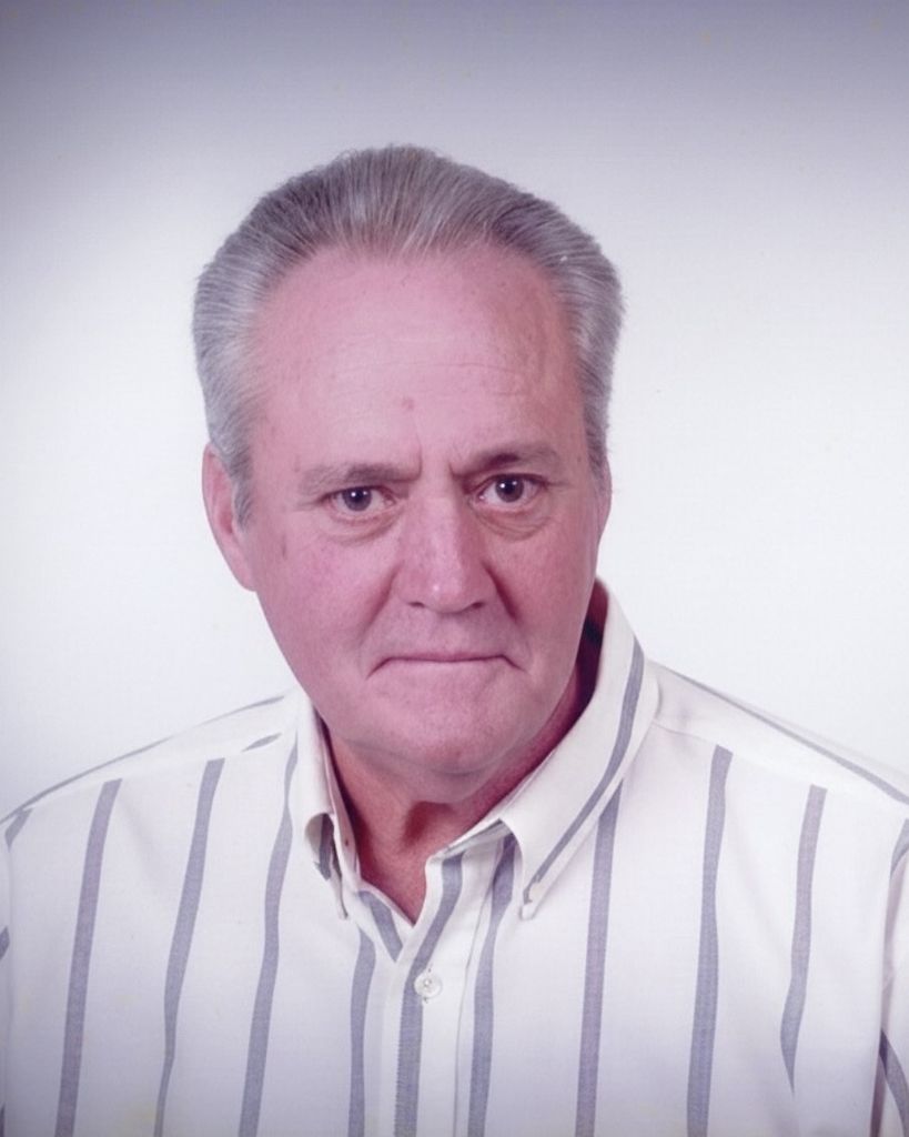 Douglas Elwood Snyder