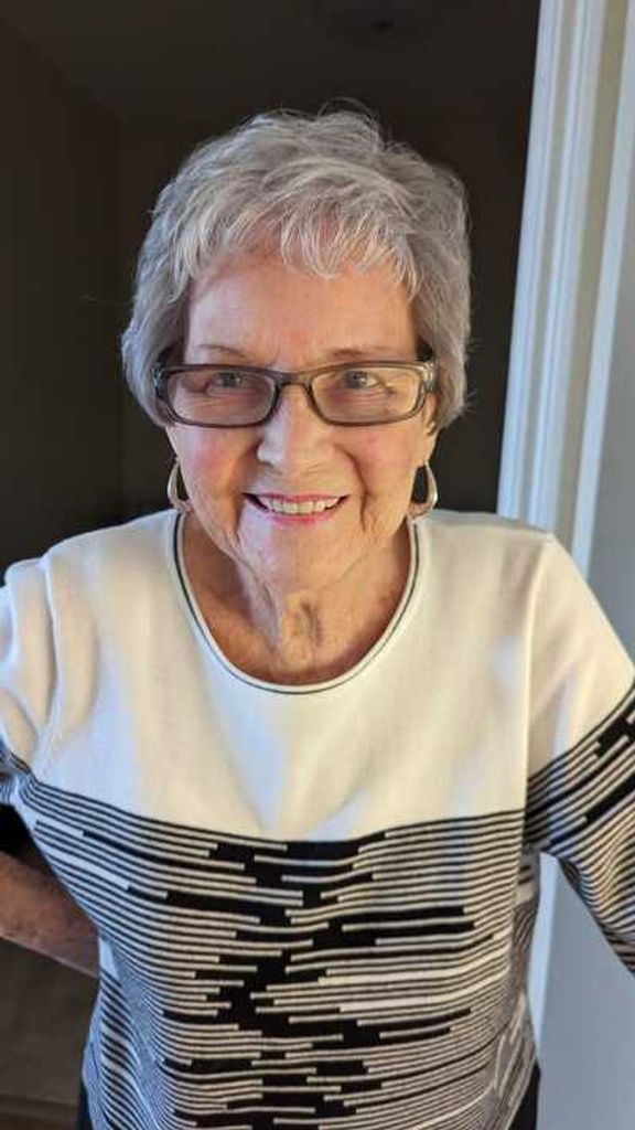 Margaret June Warren (Nee Loughran)