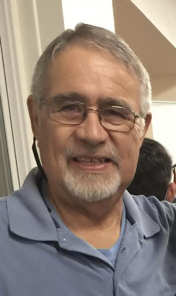 Rufino De Los Santos Profile Photo