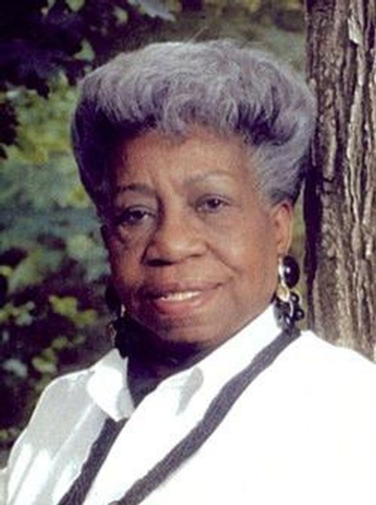 Geraldine Fontenot Lewis
