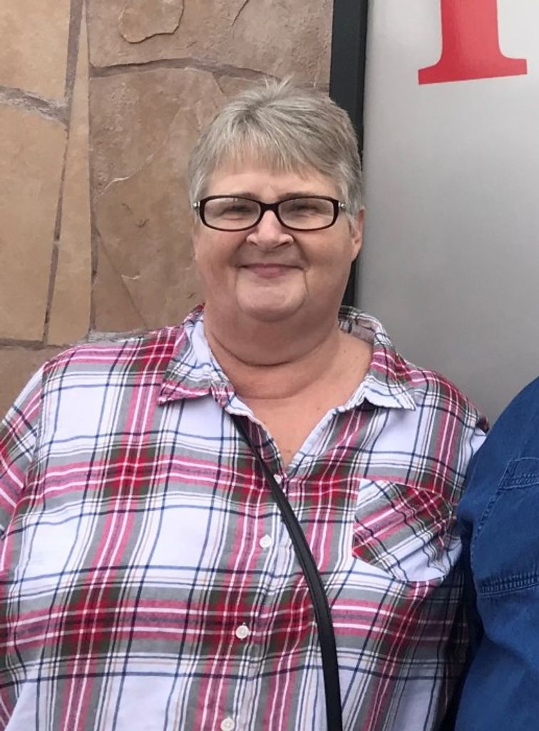 Tina M. Smith Profile Photo