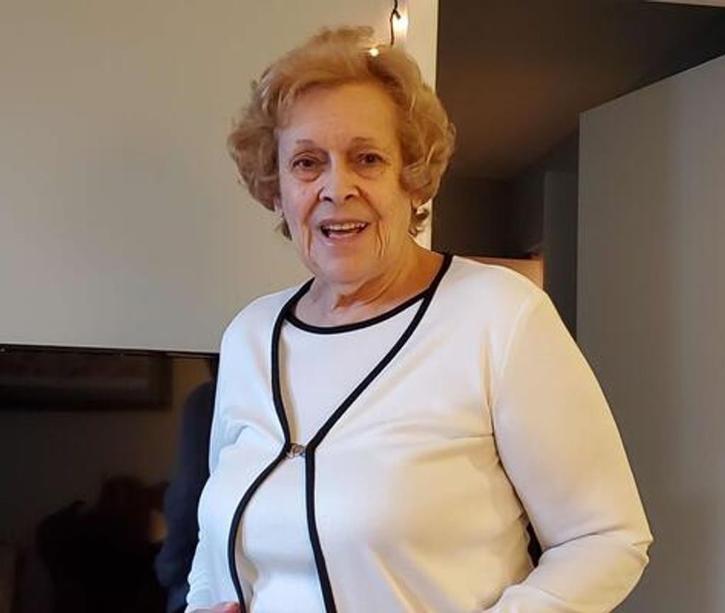 Violet Ruth Whaley Profile Photo