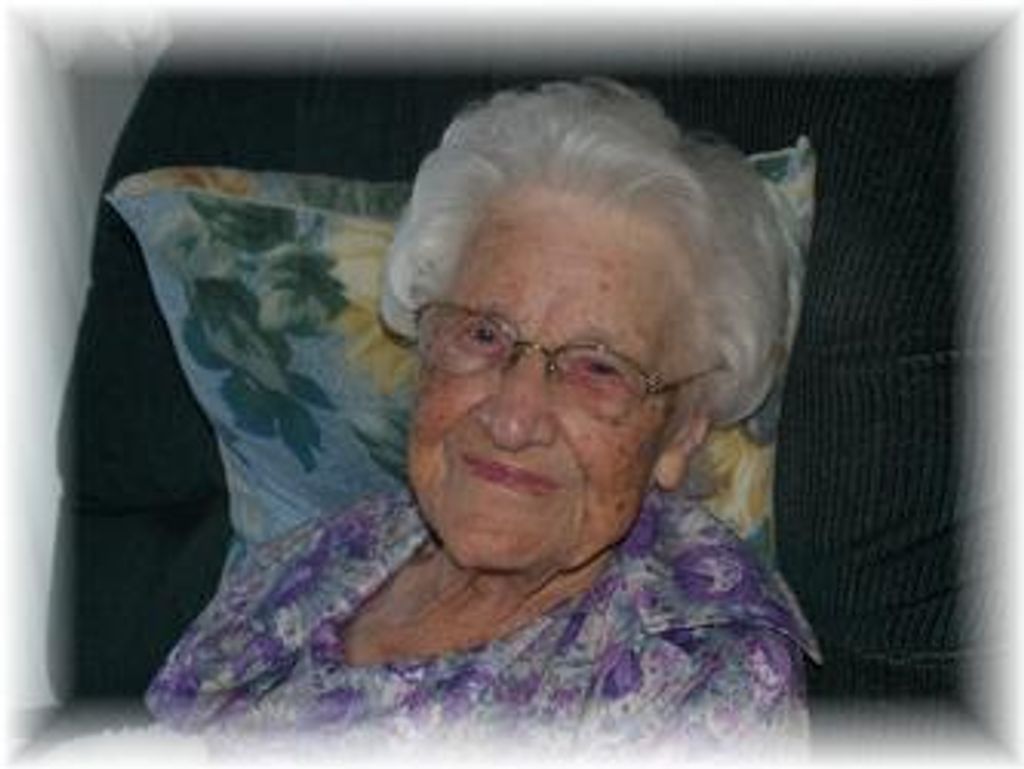 Nina Elizabeth Freake Profile Photo