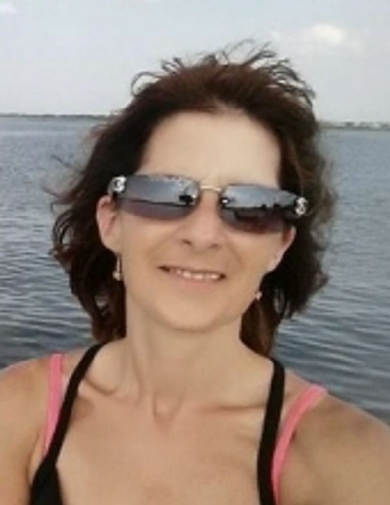 Kerri Lyn Dombrosky Profile Photo