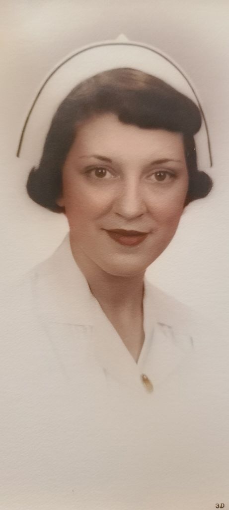 Elizabeth Dunn Profile Photo