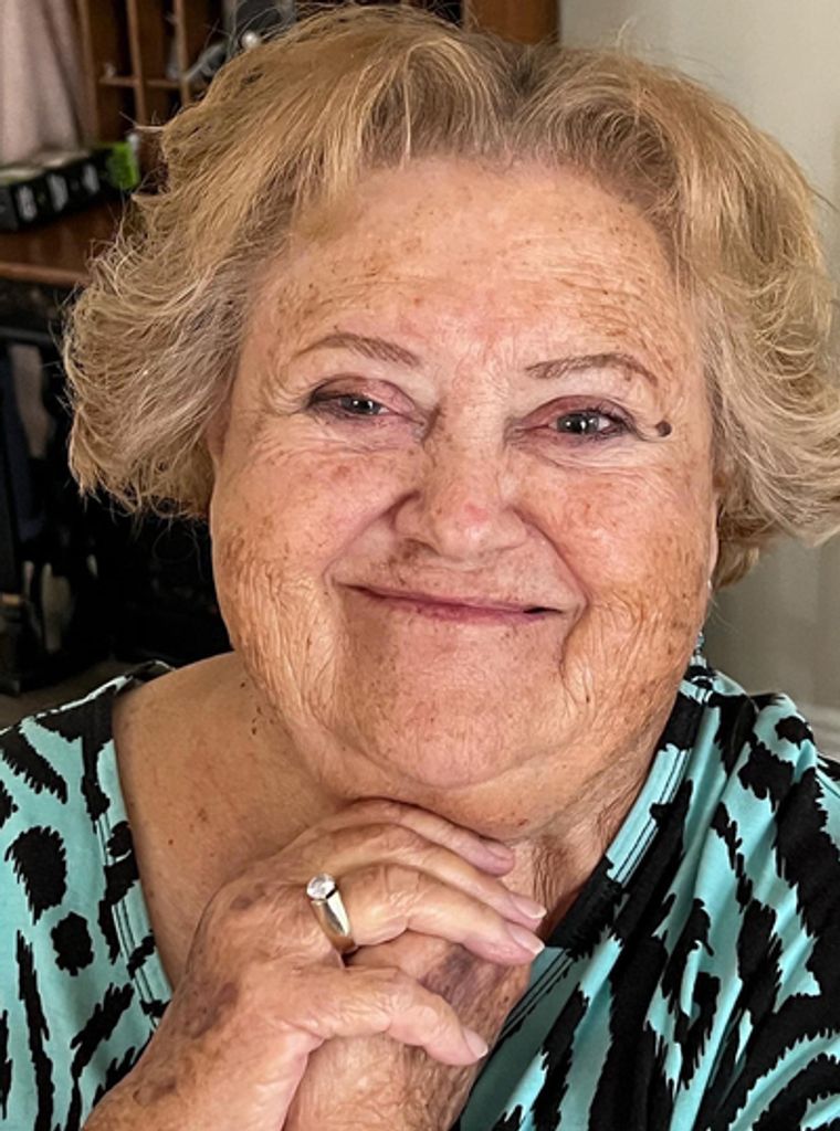 Pauline M Mumford Profile Photo