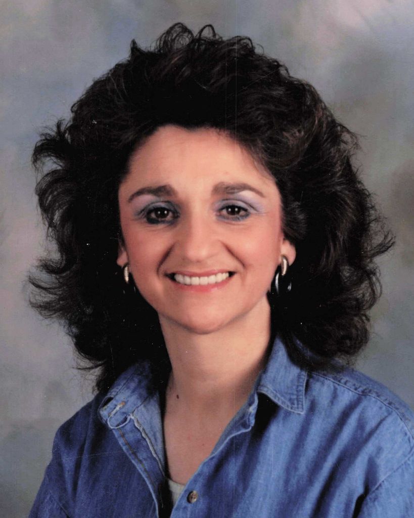 Velia Pichel Caplinger