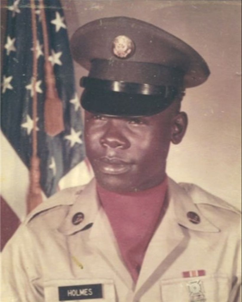 Robert Lee Holmes Profile Photo