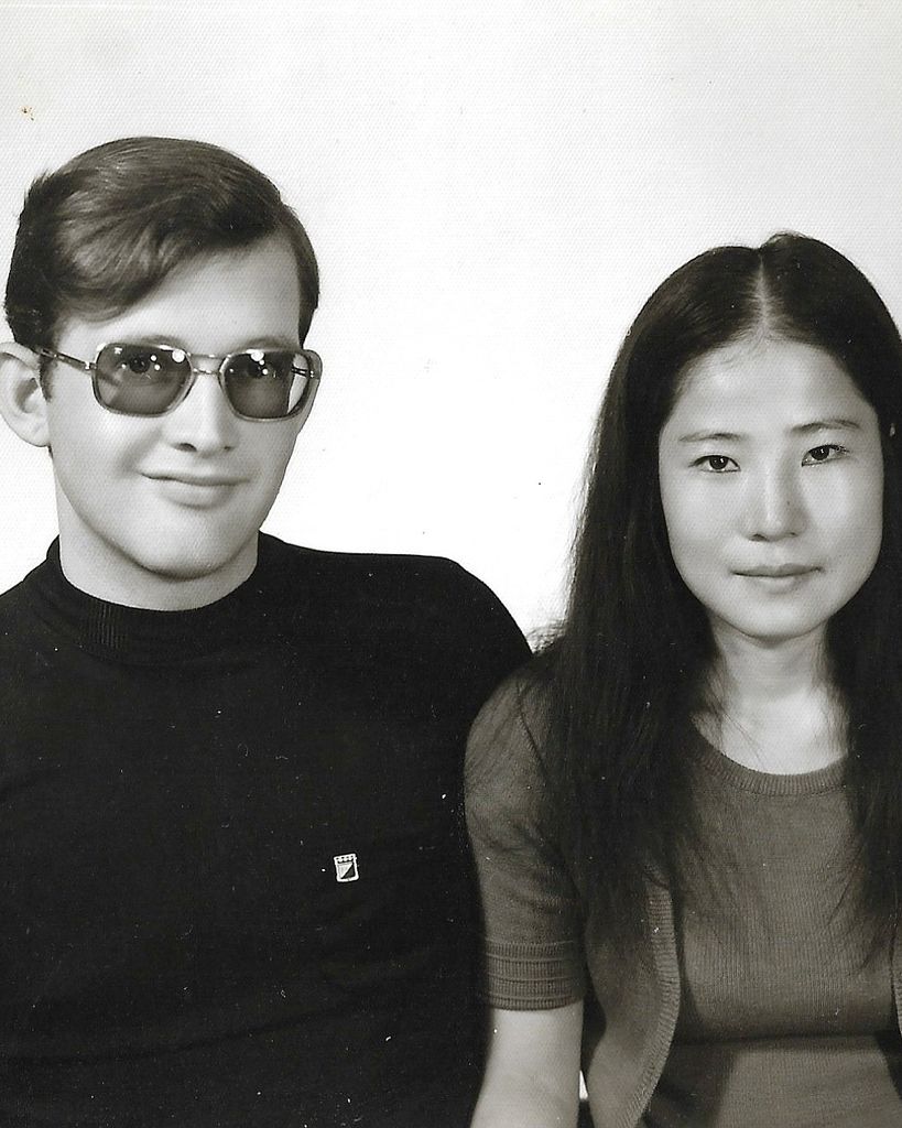 Leslie & MeChong Odle Profile Photo