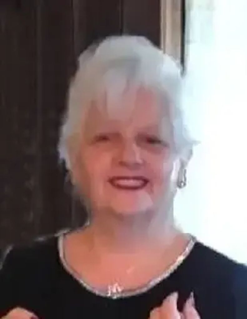 Leslie Wartluft