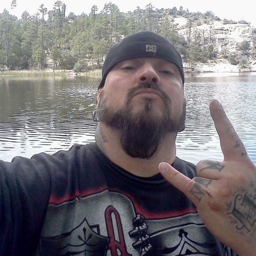 Damon Avenetti Mariscal Profile Photo